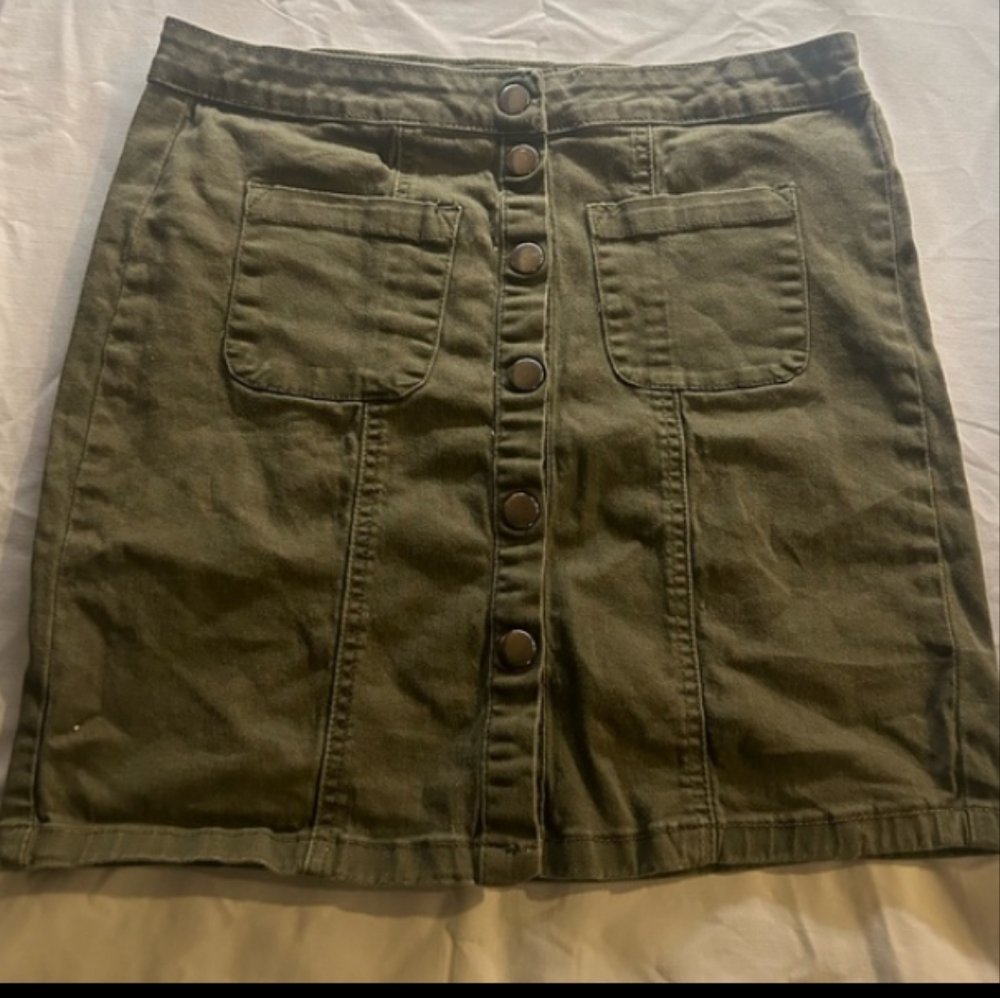 American Bazi Army Green Pencil Skirt